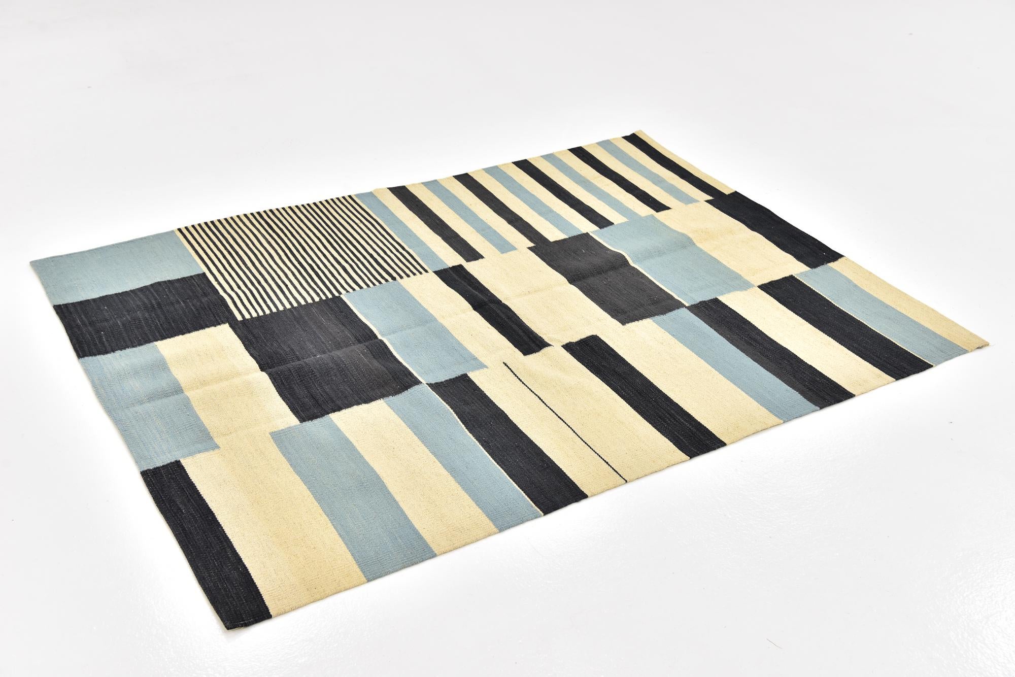 4' 3 x 5' 10 Hand Woven Kilim Modern Wool Rug
