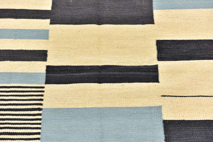 4' 3 x 5' 10 Hand Woven Kilim Modern Wool Rug
