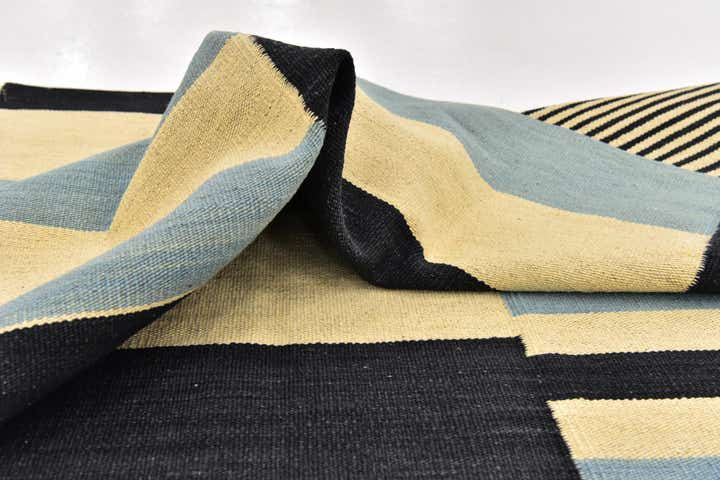 4' 5 x 5' 9 Hand Woven Kilim Modern Wool Rug