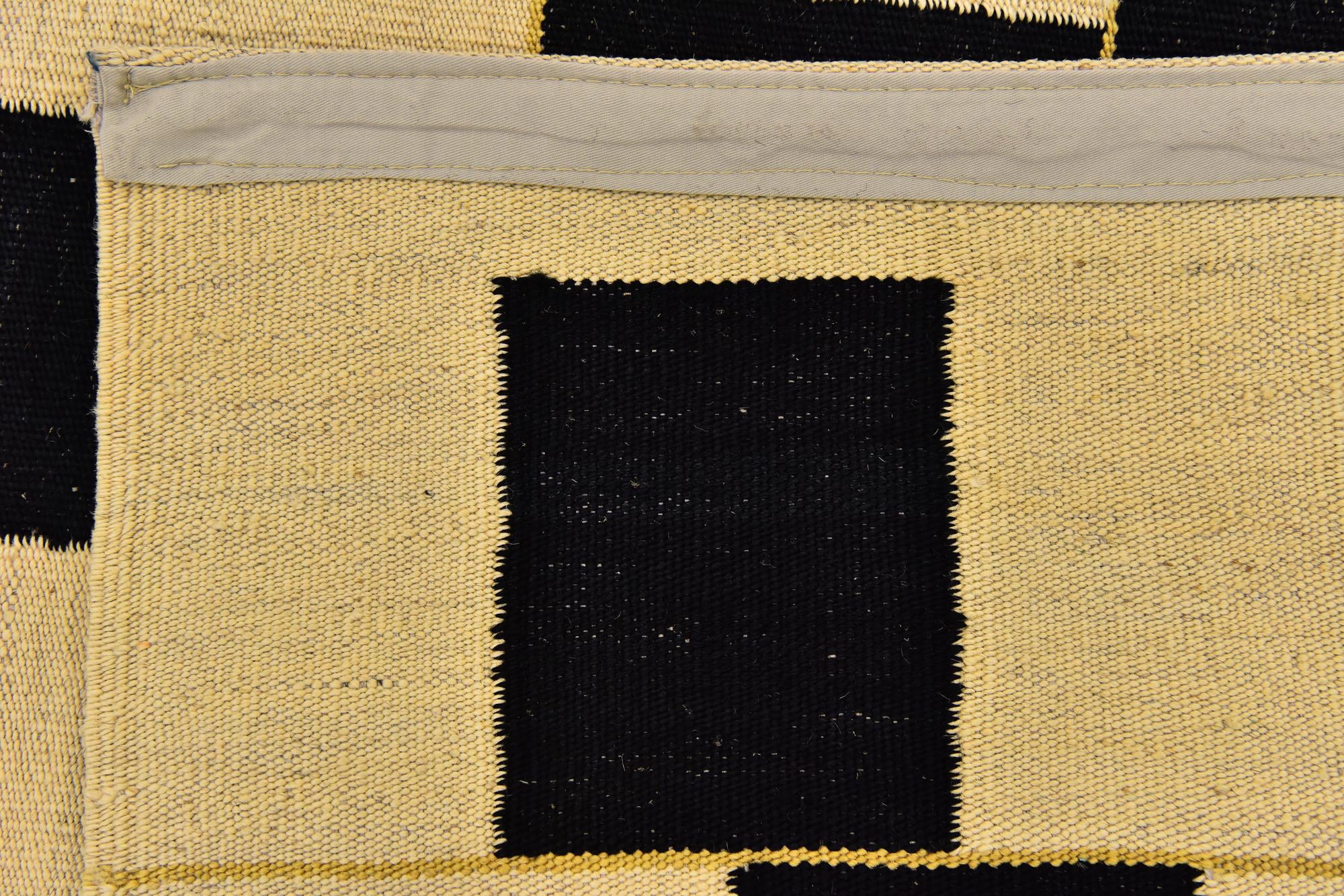 6' x 7' 10 Hand Woven Kilim Modern Wool Rug