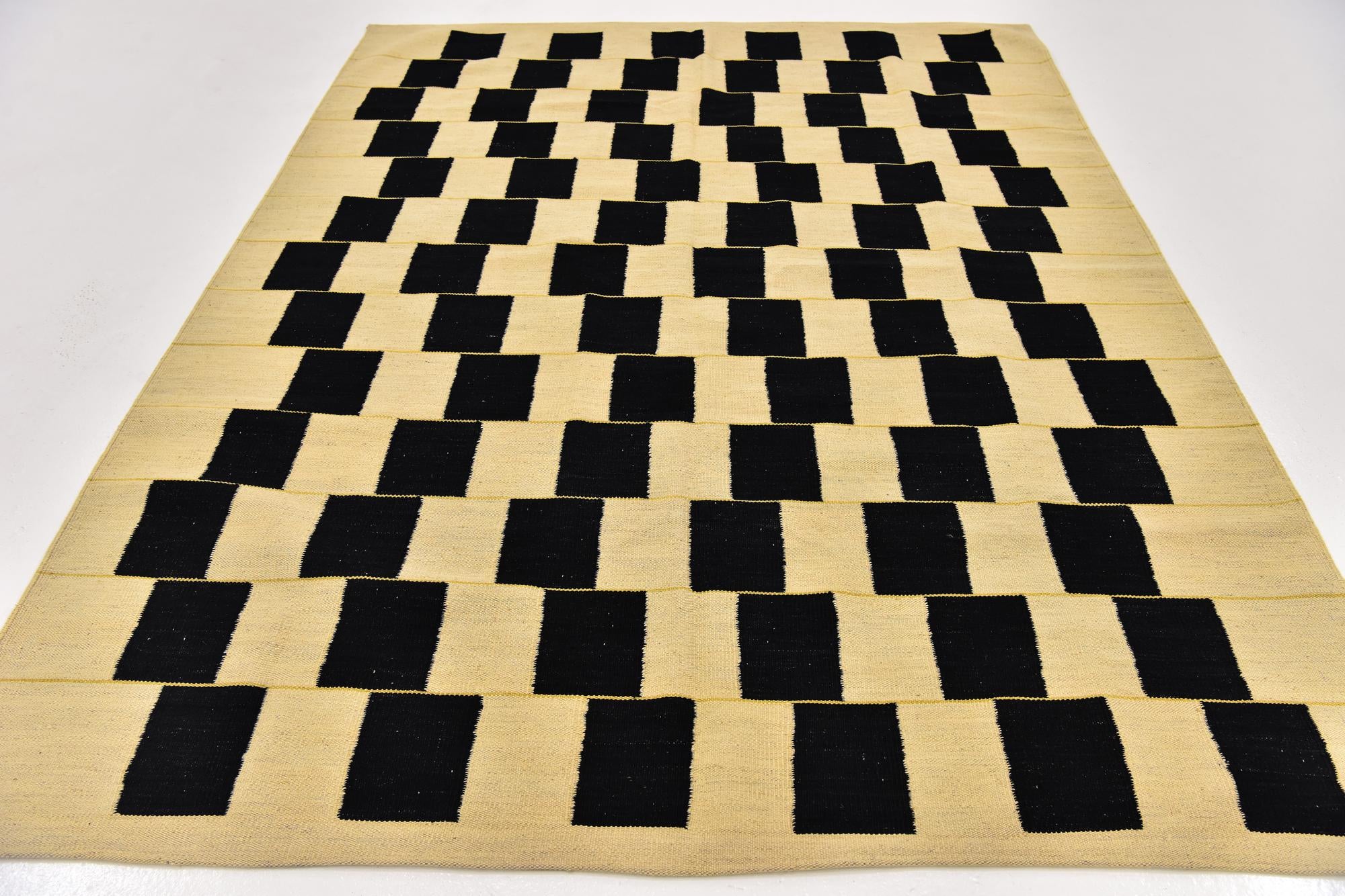 6' x 7' 10 Hand Woven Kilim Modern Wool Rug