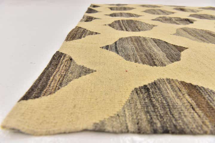 5' x 6' 6 Hand Woven Kilim Modern Wool Rug