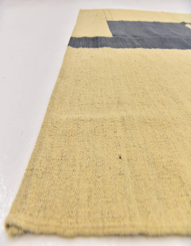 Detail image of 4' 3 x 5' 9  Hand Woven Kilim Modern Wool Rug