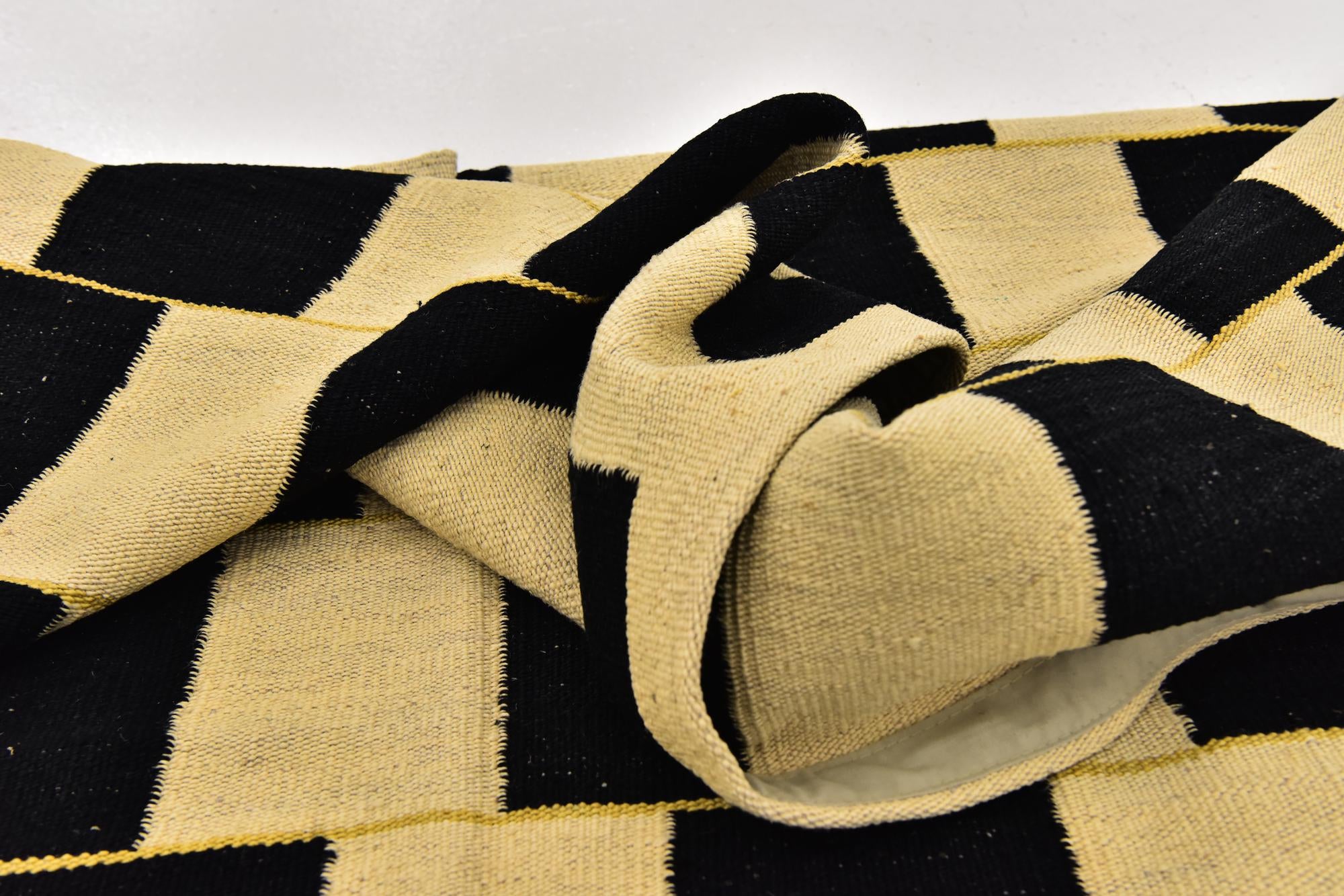 6' x 7' 8 Hand Woven Kilim Modern Wool Rug