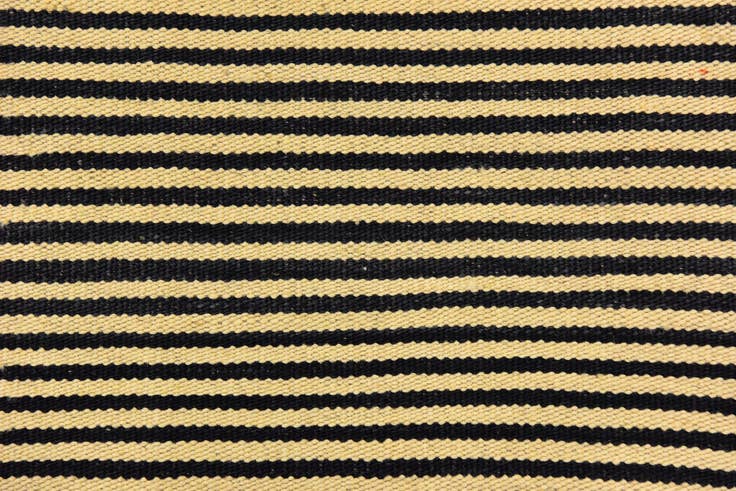 Detail image of 4' 4 x 5' 10 Hand Woven Kilim Modern Wool Rug