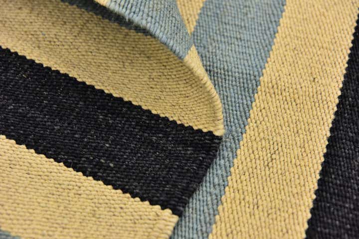 4' 4 x 5' 10 Hand Woven Kilim Modern Wool Rug