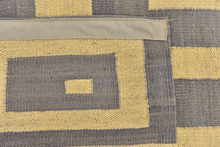 5' x 6' 6 Hand Woven Kilim Modern Wool Rug