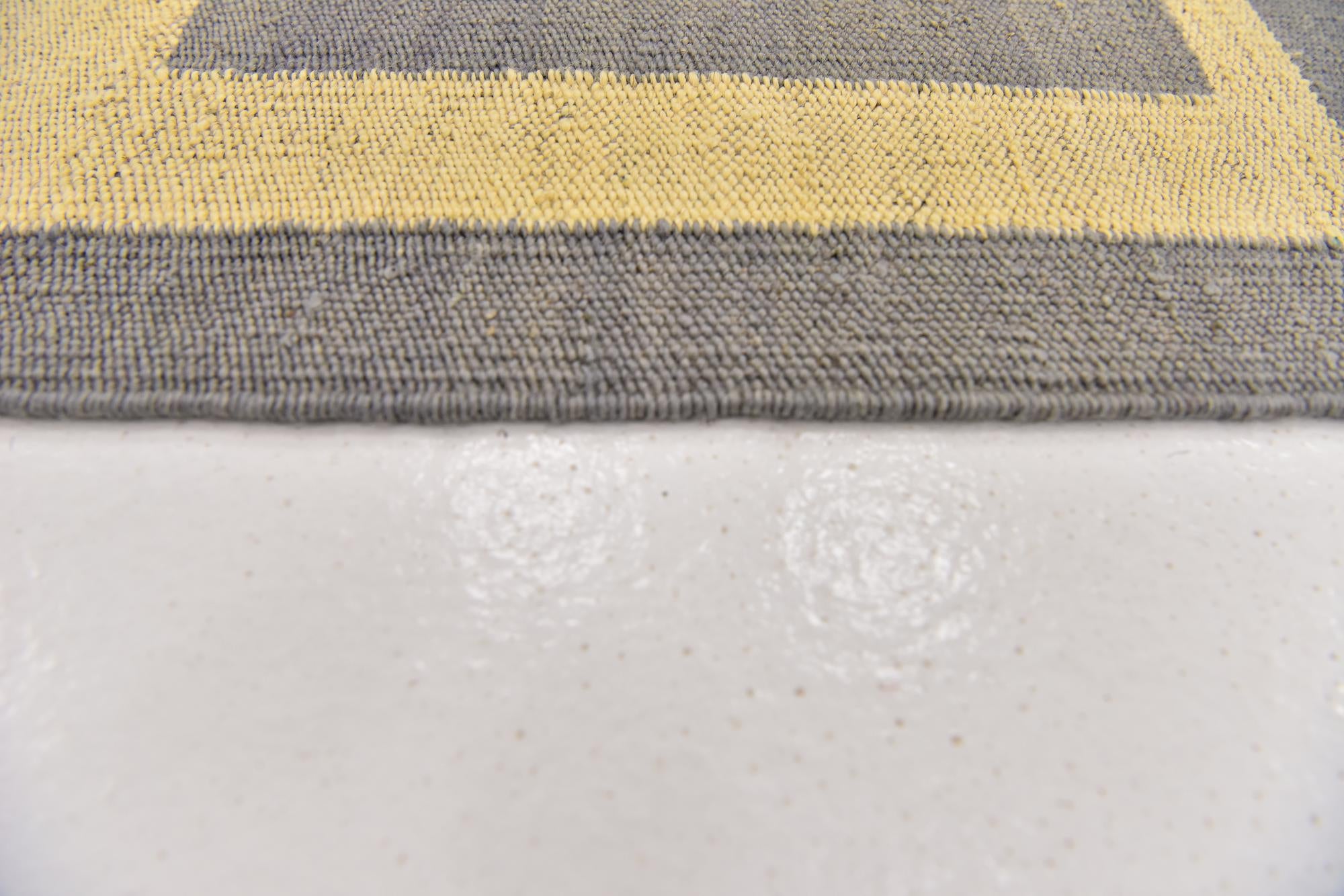5' x 6' 6 Hand Woven Kilim Modern Wool Rug