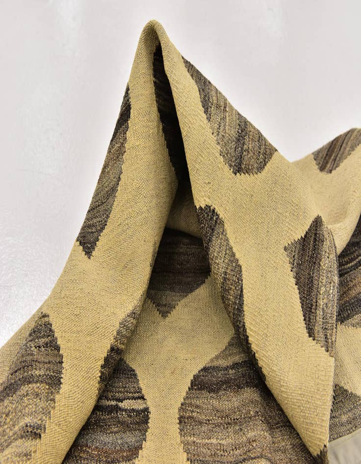 Detail image of 5' x 6' 7  Hand Woven Kilim Modern Wool Rug