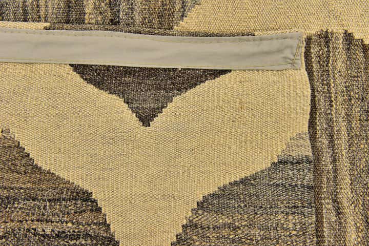 5' x 6' 7 Hand Woven Kilim Modern Wool Rug