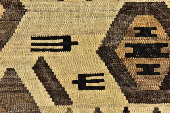 5' 3 x 6' 9 Hand Woven Kilim Modern Wool Rug