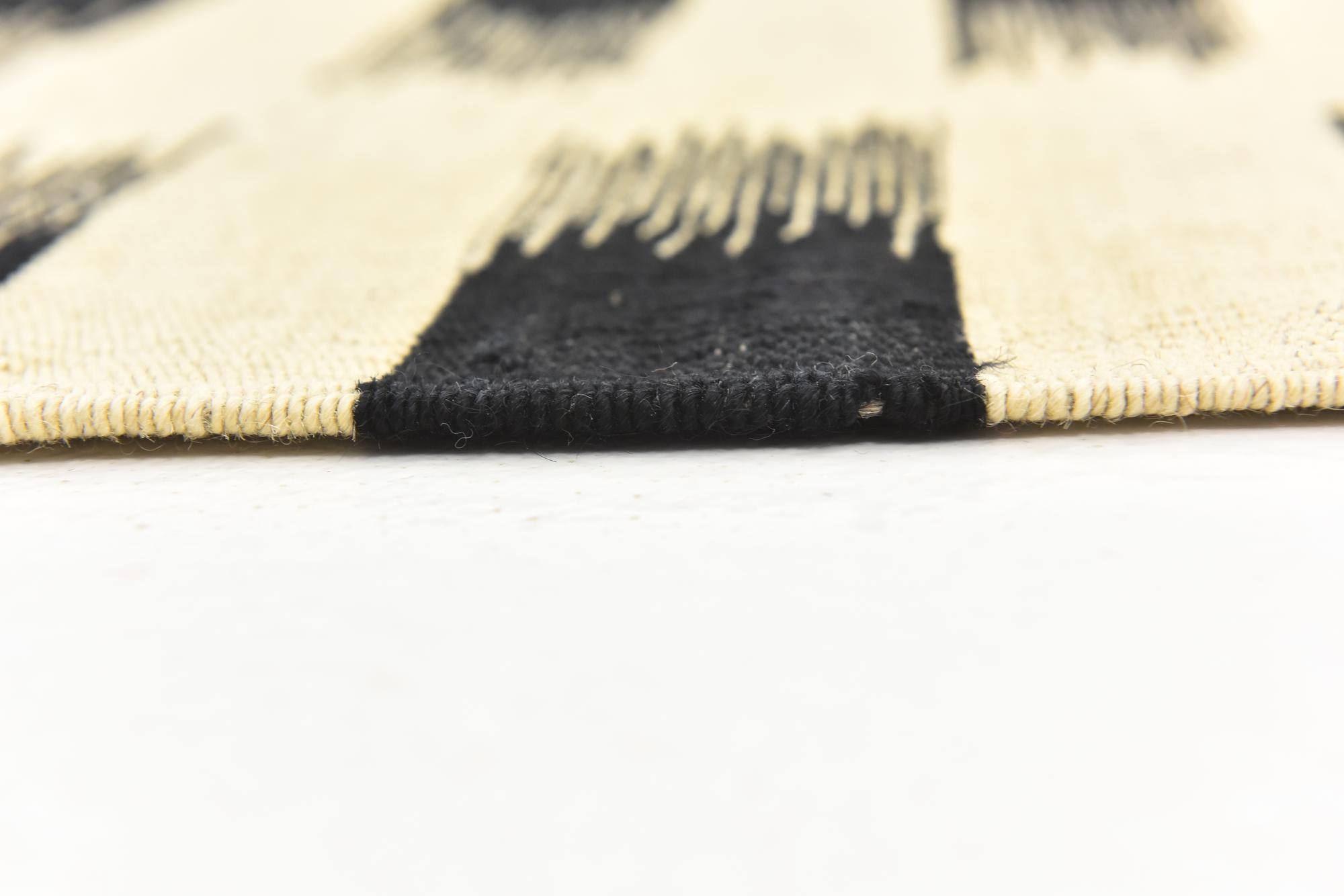 6' x 7' 9 Hand Woven Kilim Modern Wool Rug