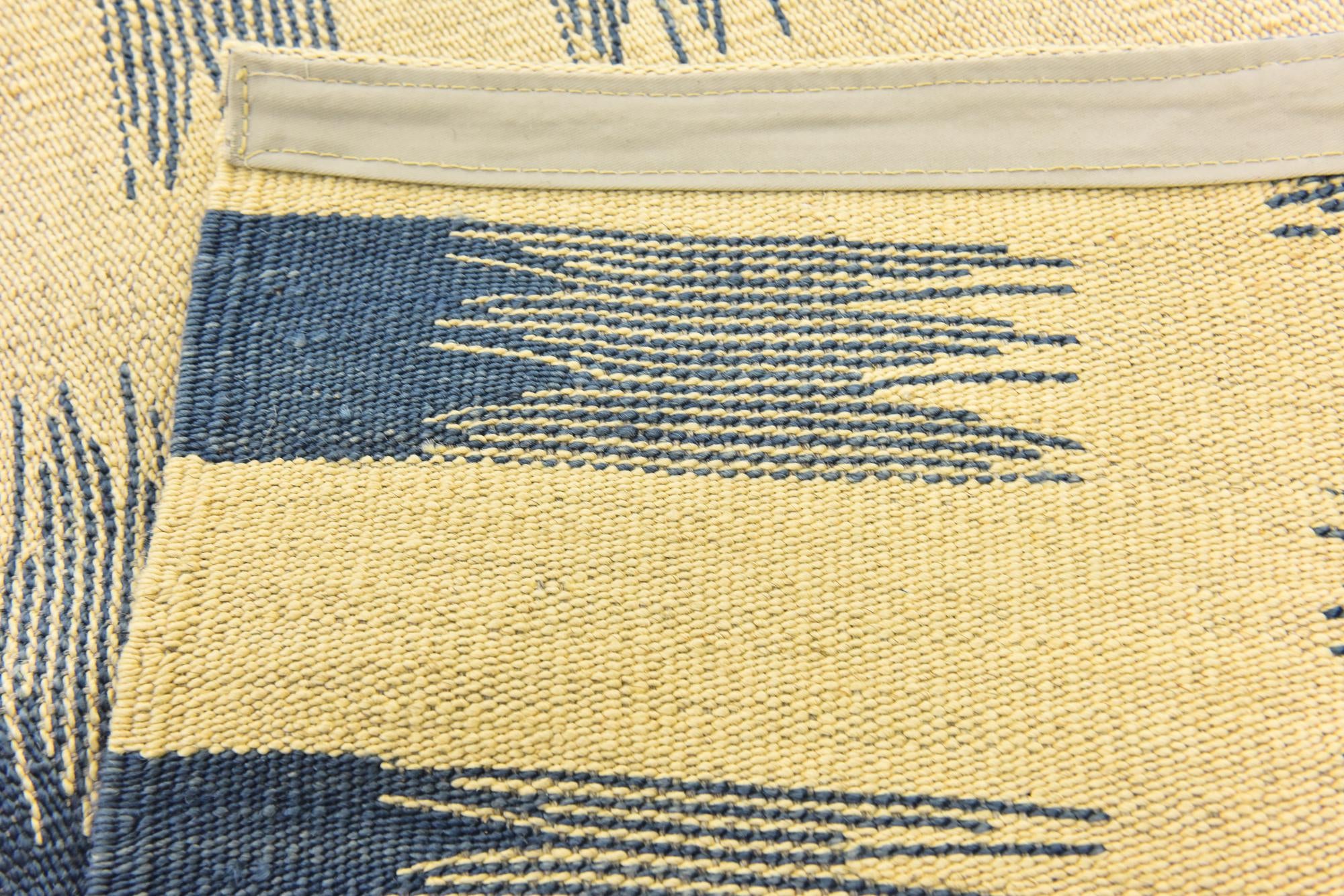 5' 10 x 7' 8 Hand Woven Kilim Modern Wool Rug