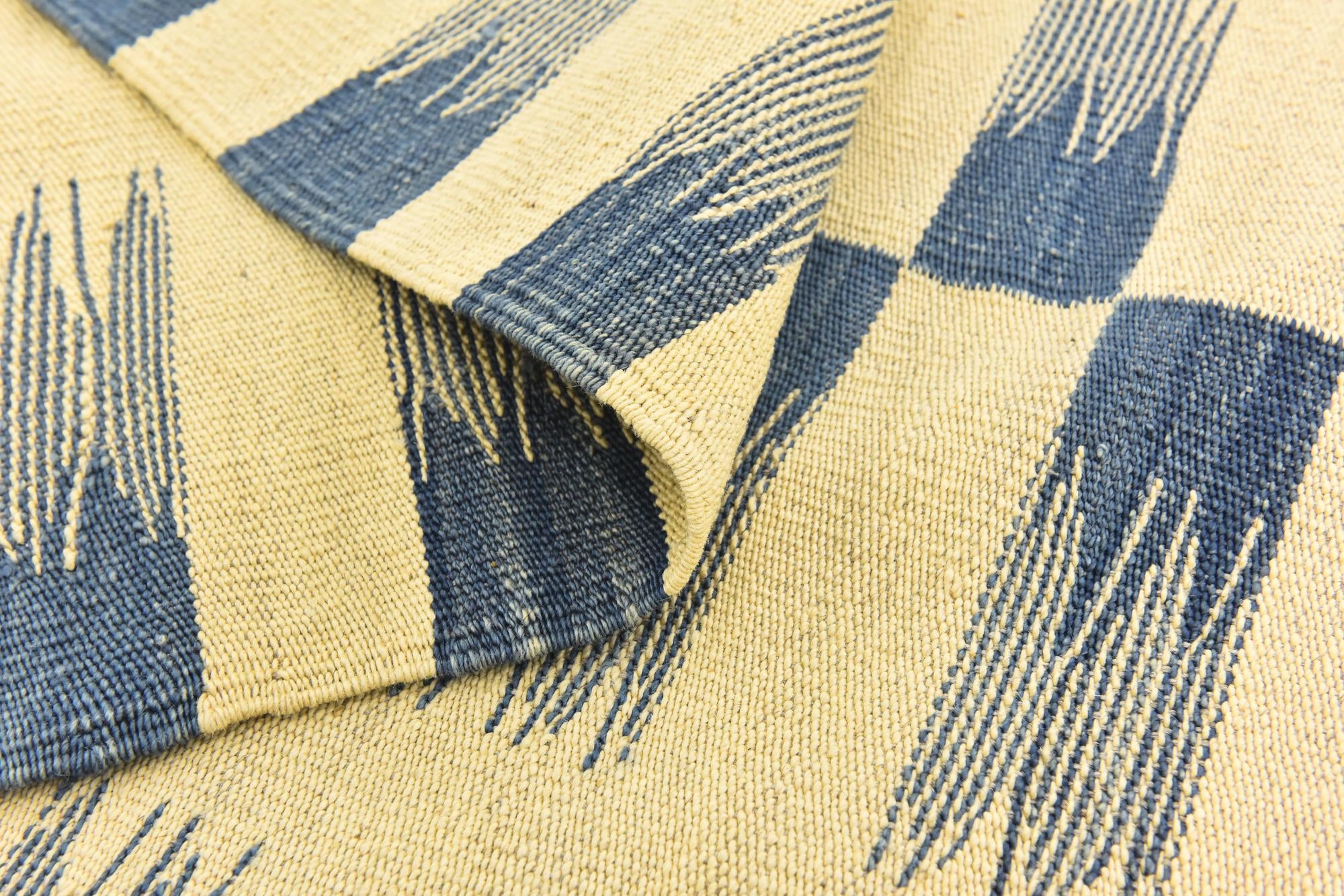 5' 10 x 7' 8 Hand Woven Kilim Modern Wool Rug