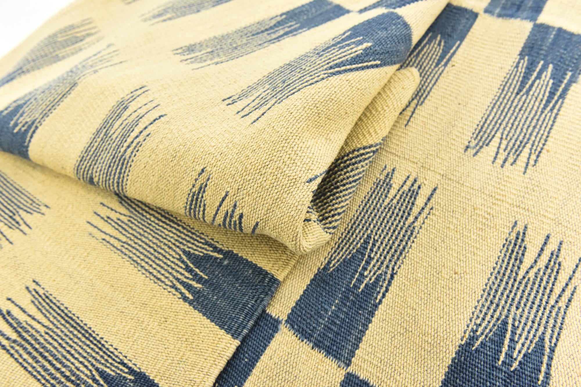 5' 10 x 7' 8 Hand Woven Kilim Modern Wool Rug