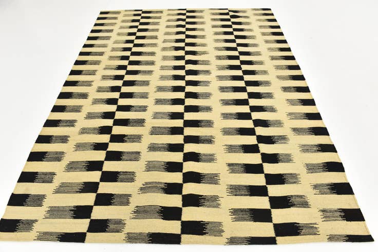 Detail image of 6' x 8' Hand Woven Kilim Modern Wool Rug
