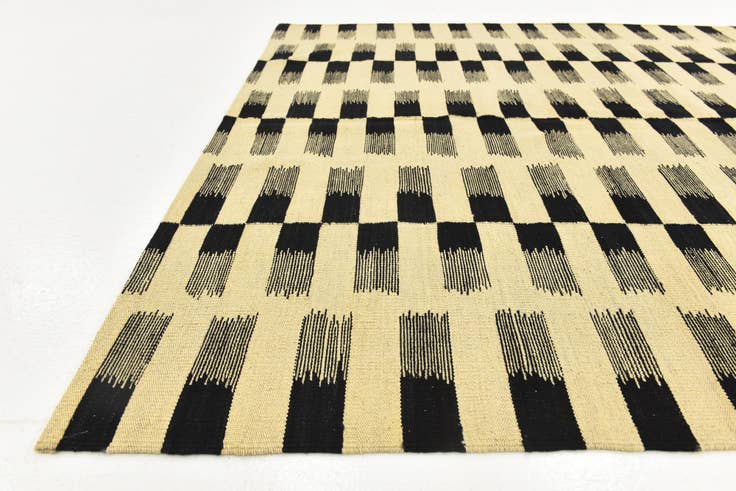 Detail image of 6' x 8' Hand Woven Kilim Modern Wool Rug
