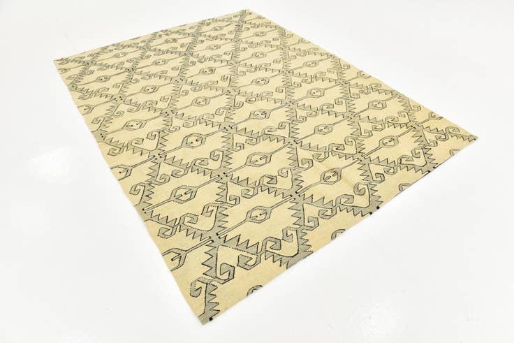 Detail image of 6' x 7' 9 Hand Woven Kilim Modern Wool Rug