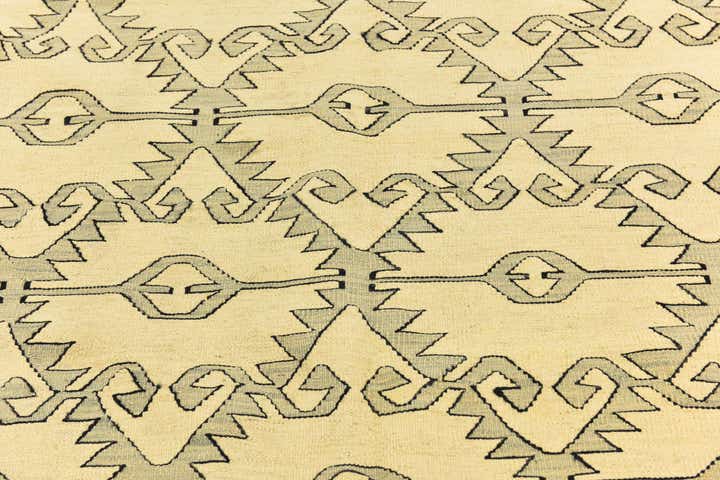 6' x 7' 9 Hand Woven Kilim Modern Wool Rug