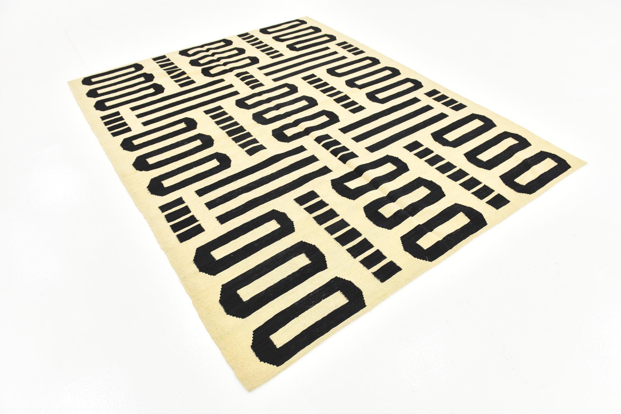 6' 3 x 7' 10 Hand Woven Kilim Modern Wool Rug