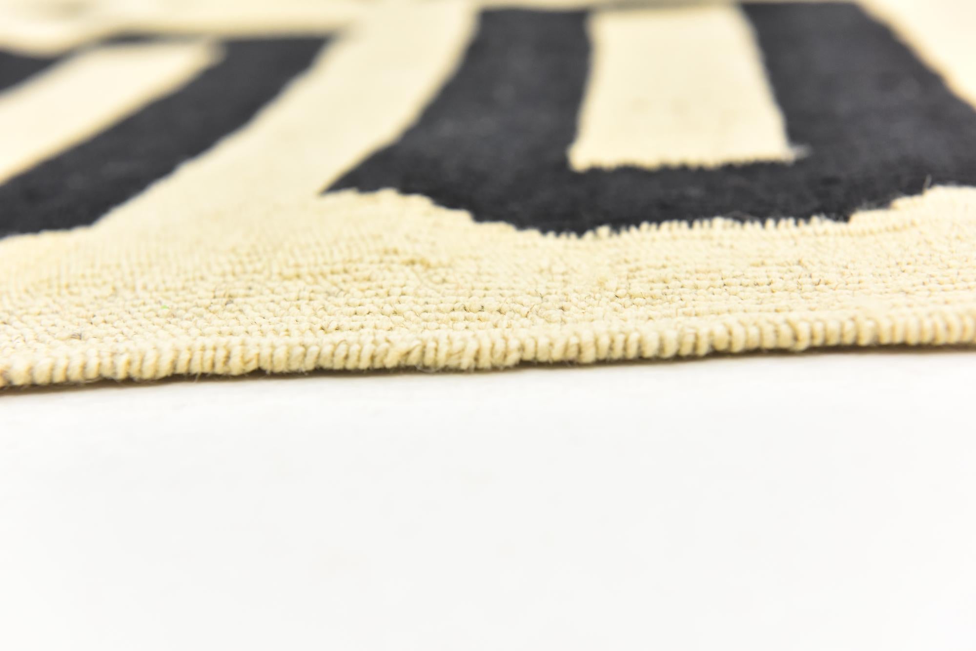 6' 3 x 7' 10 Hand Woven Kilim Modern Wool Rug