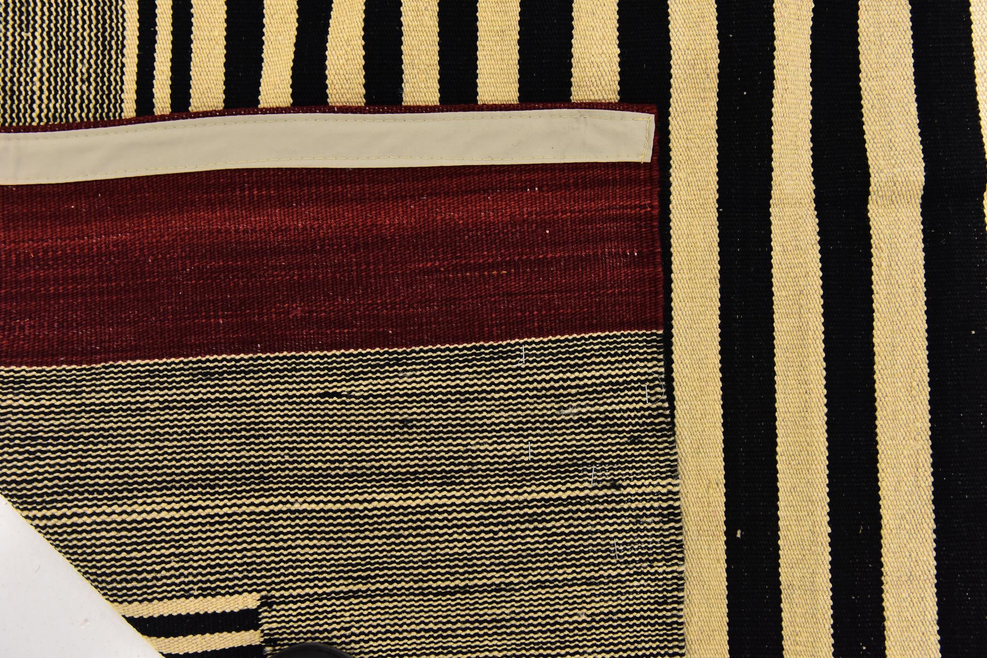 4' 3 x 5' 9 Hand Woven Kilim Modern Wool Rug