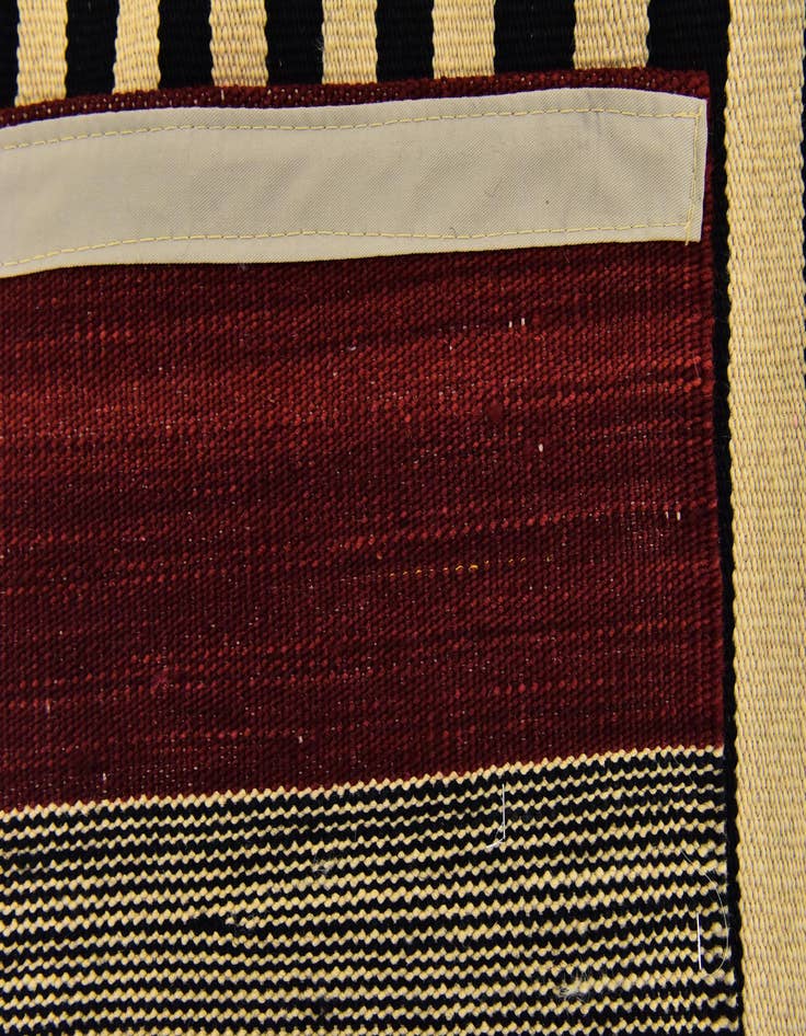 Detail image of 4' 3 x 5' 9  Hand Woven Kilim Modern Wool Rug