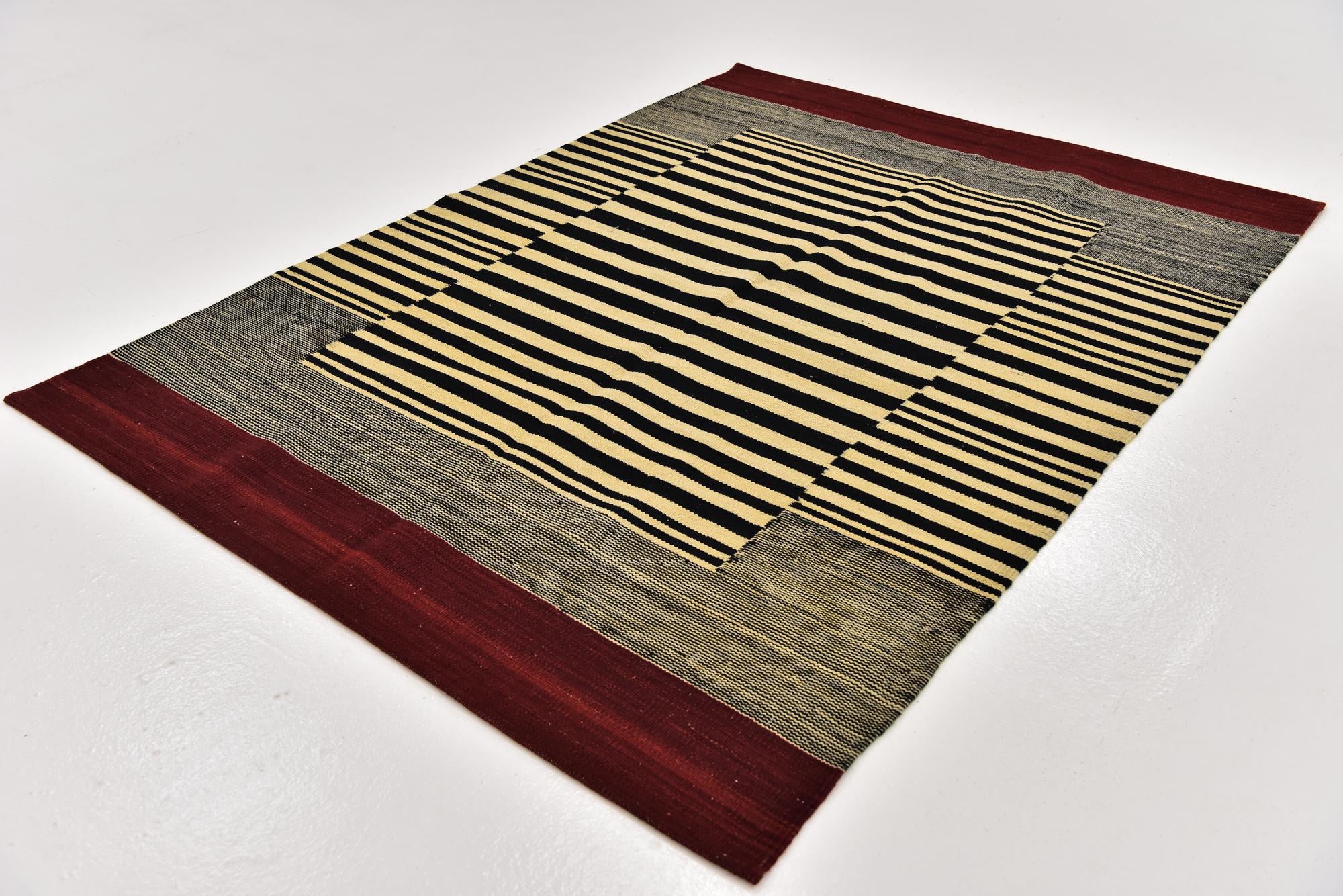 4' 3 x 5' 9 Hand Woven Kilim Modern Wool Rug