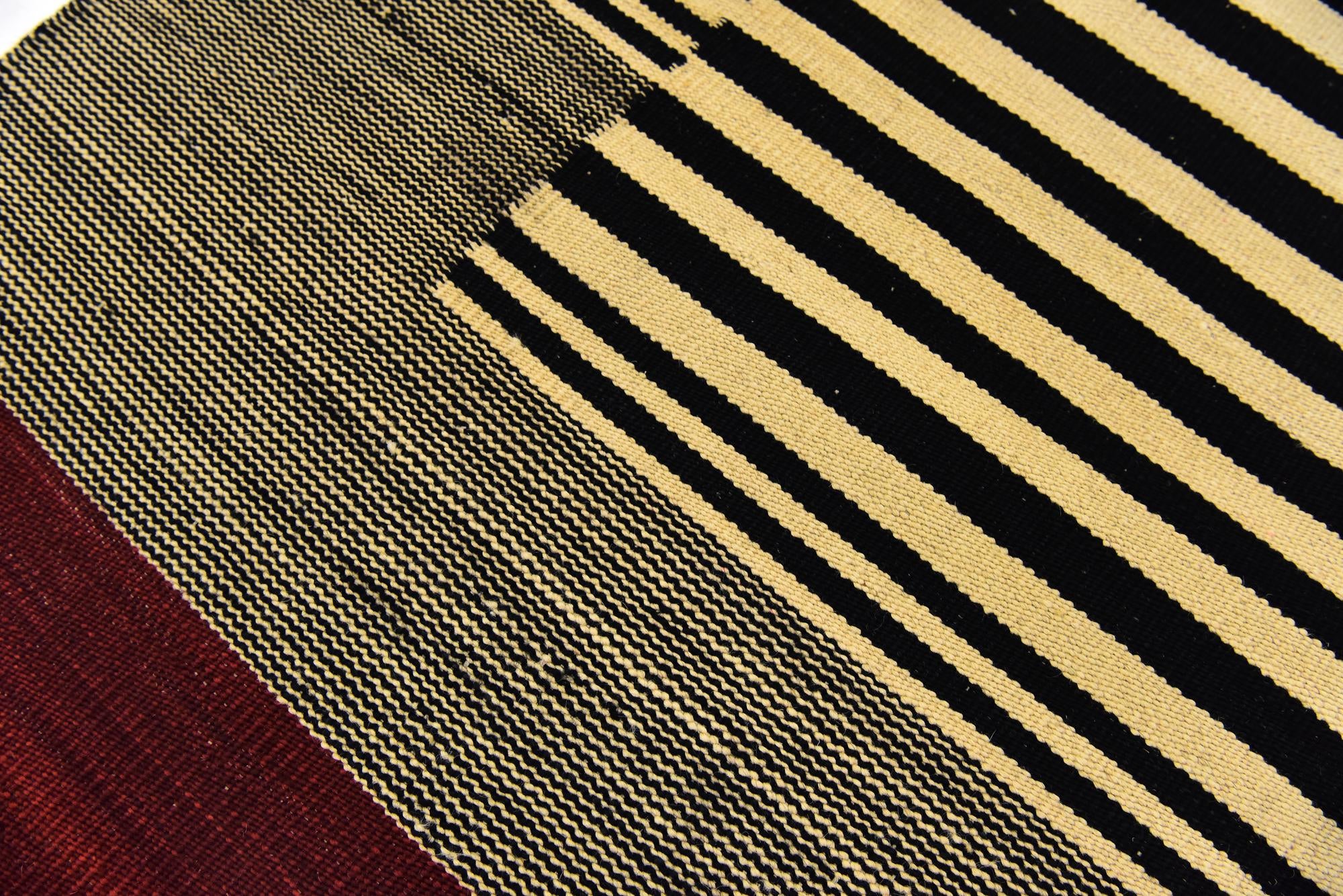 4' 3 x 5' 9 Hand Woven Kilim Modern Wool Rug