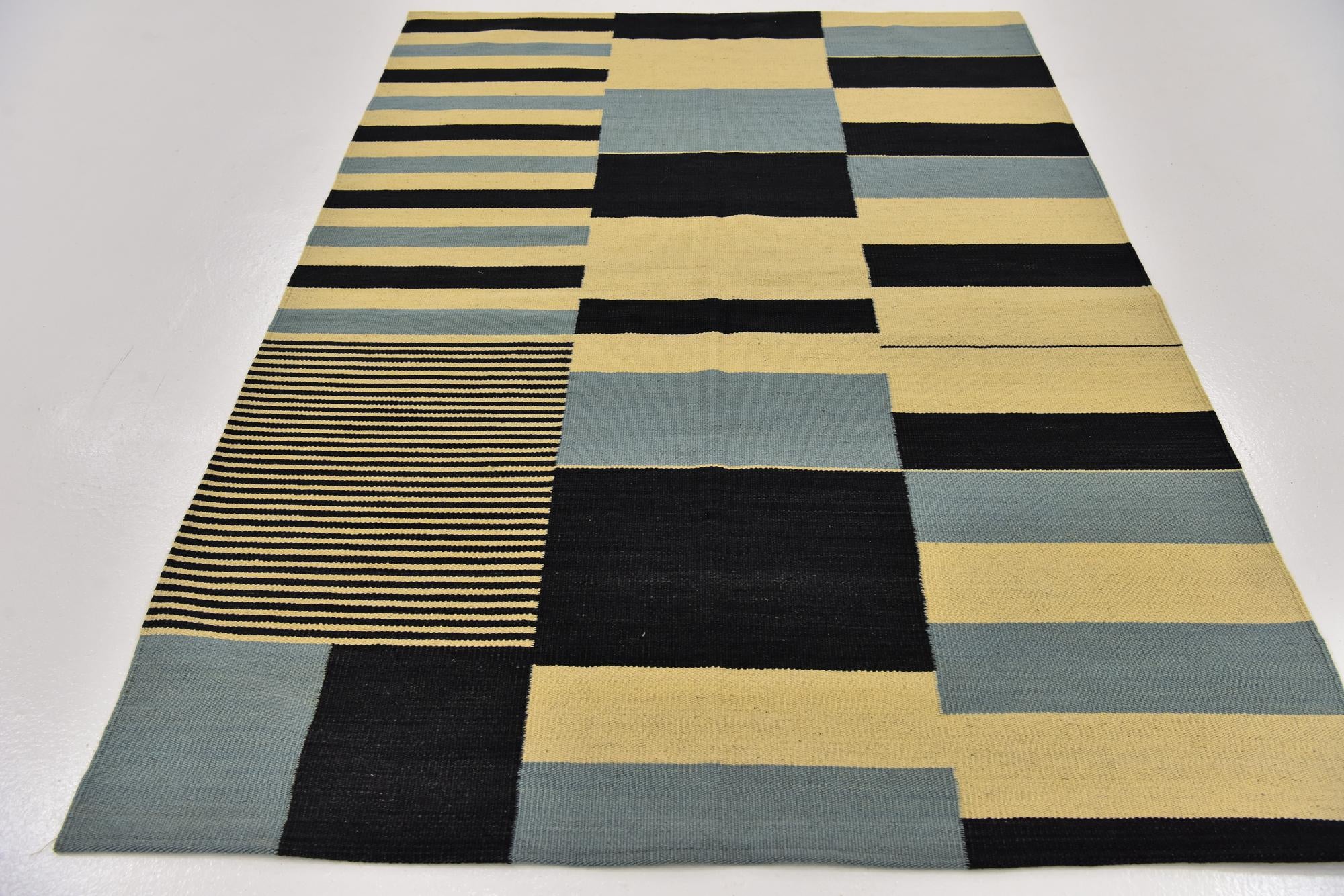 4' 3 x 5' 10 Hand Woven Kilim Modern Wool Rug