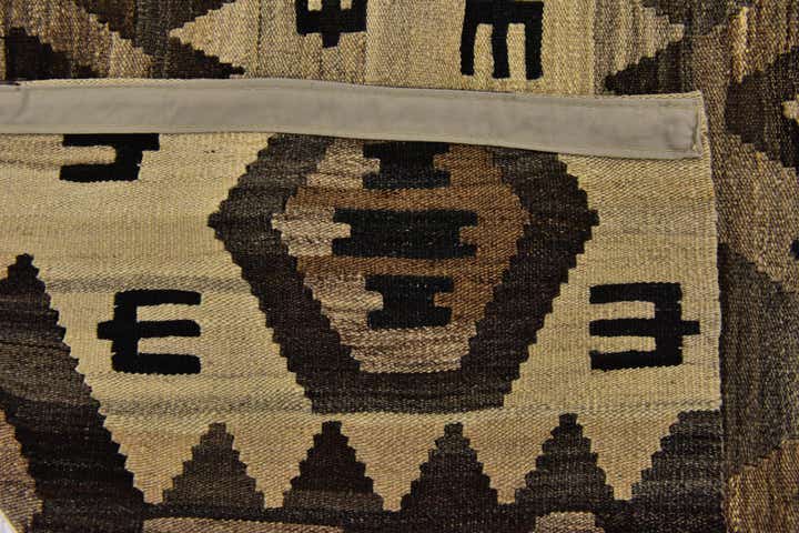 5' 5 x 7' Hand Woven Kilim Modern Wool Rug