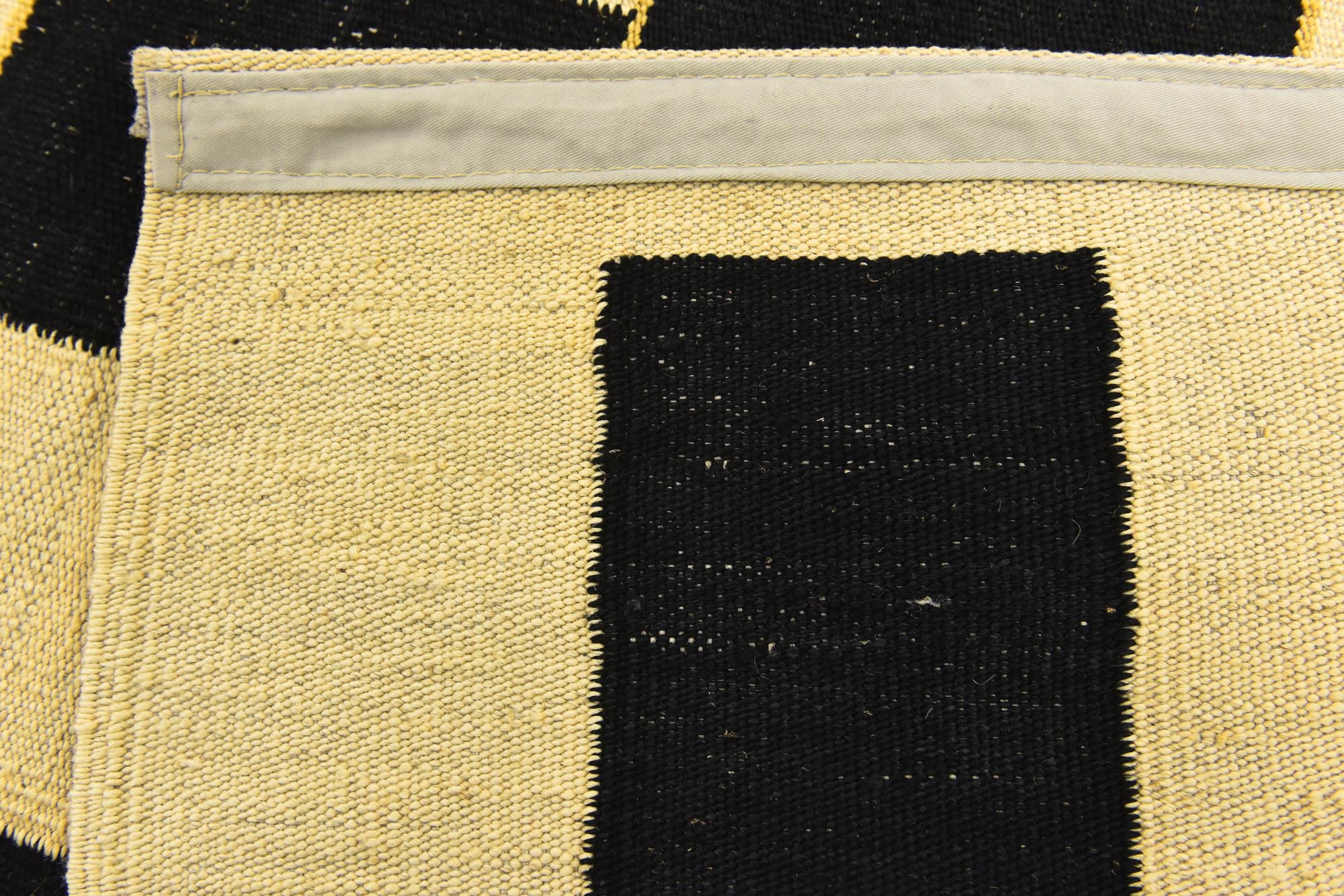5' 10 x 7' 10 Hand Woven Kilim Modern Wool Rug
