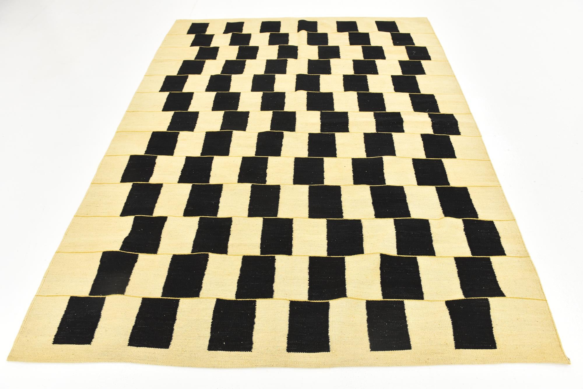 5' 10 x 7' 10 Hand Woven Kilim Modern Wool Rug