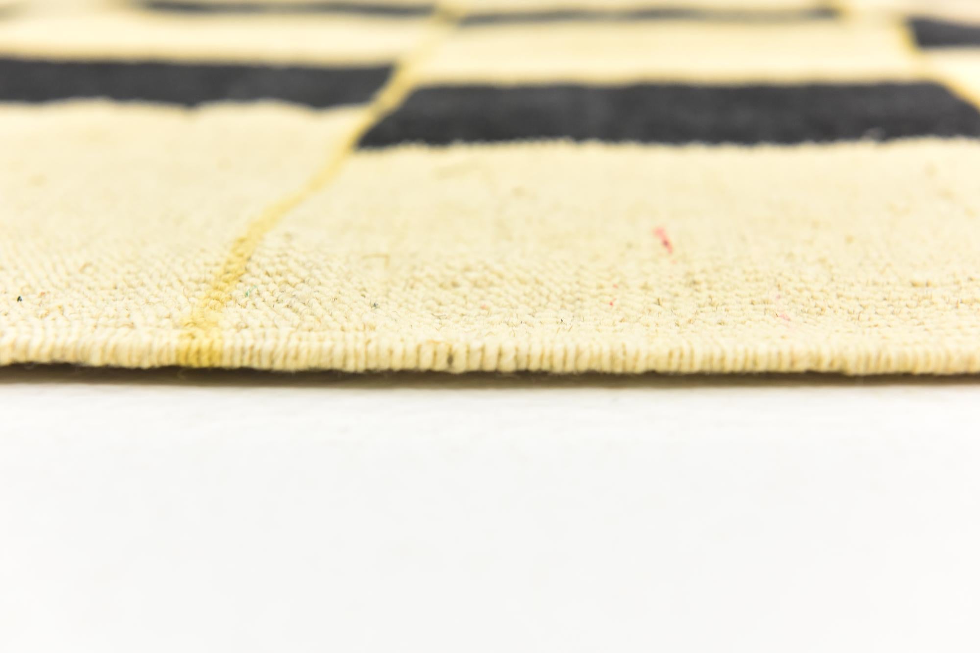 5' 10 x 7' 10 Hand Woven Kilim Modern Wool Rug