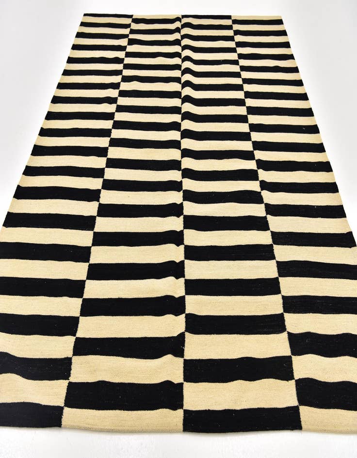 Detail image of 6' x 7' 5  Hand Woven Kilim Modern Wool Rug