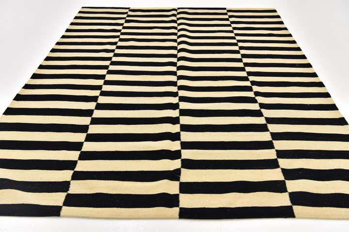 6' x 7' 5 Hand Woven Kilim Modern Wool Rug