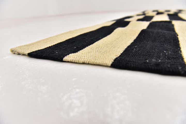 6' x 7' 5 Hand Woven Kilim Modern Wool Rug