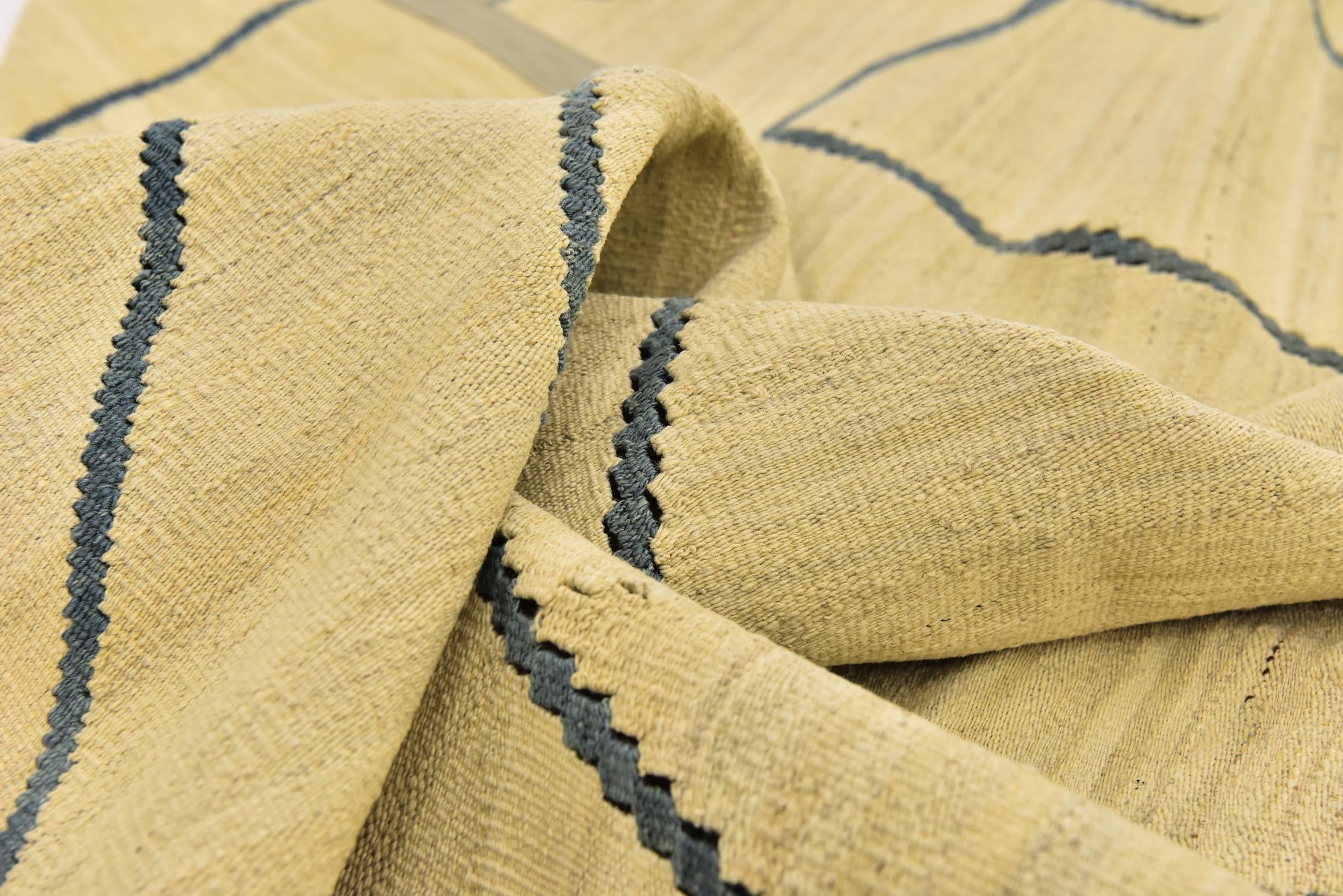 6' 4 x 8' Hand Woven Kilim Modern Wool Rug