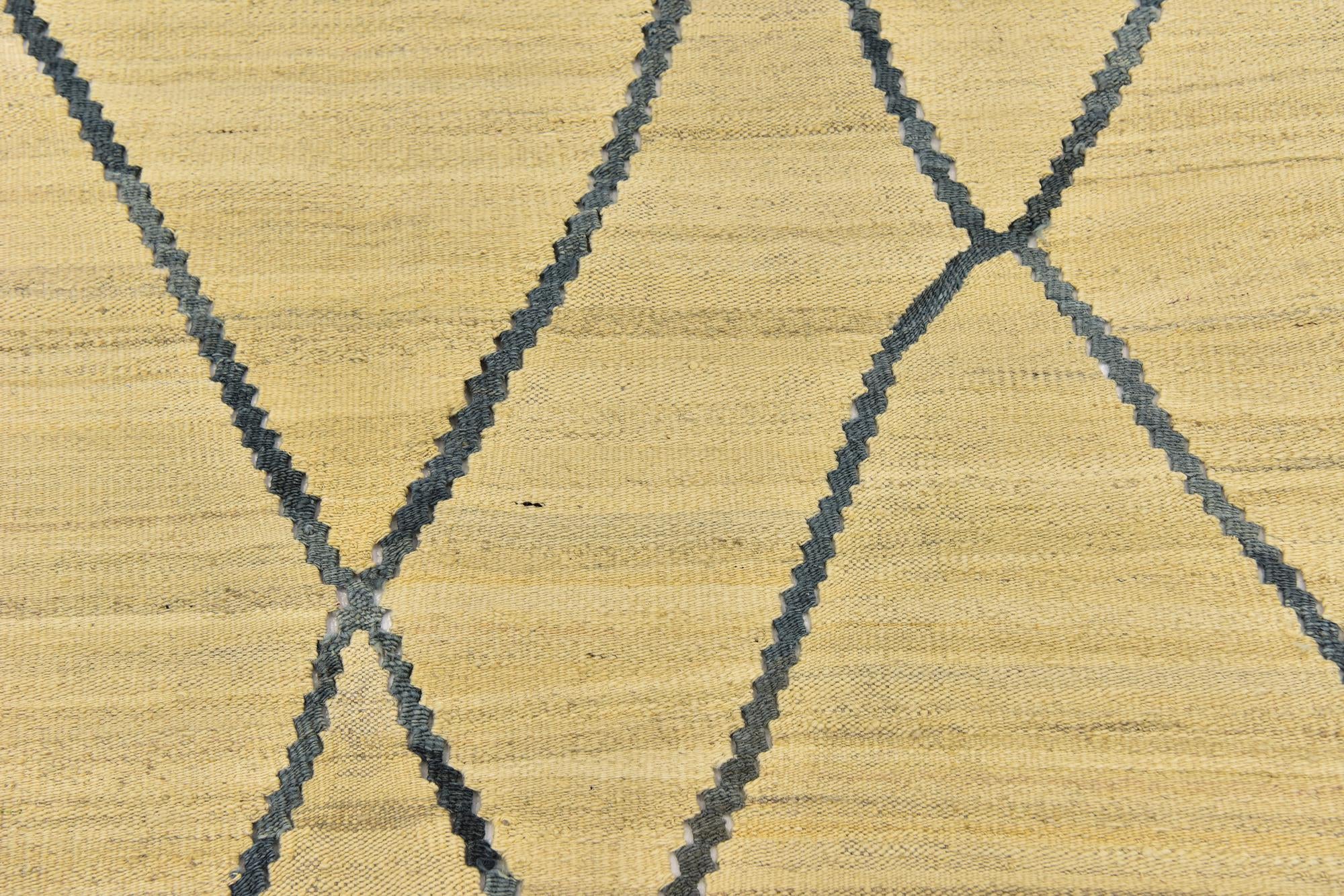 6' 4 x 8' Hand Woven Kilim Modern Wool Rug