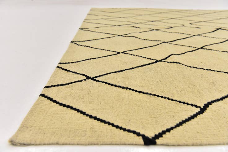 Detail image of 6' 3 x 7' 9 Hand Woven Kilim Modern Wool Rug