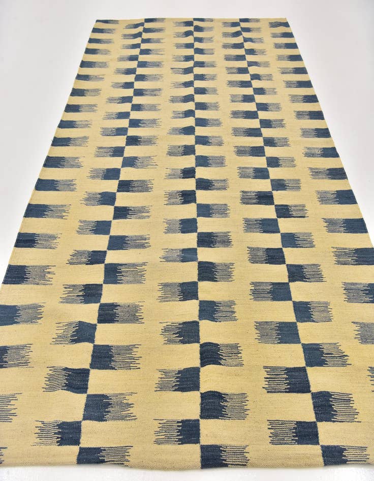 Detail image of 6' x 7' 10 Hand Woven Kilim Modern Wool Rug
