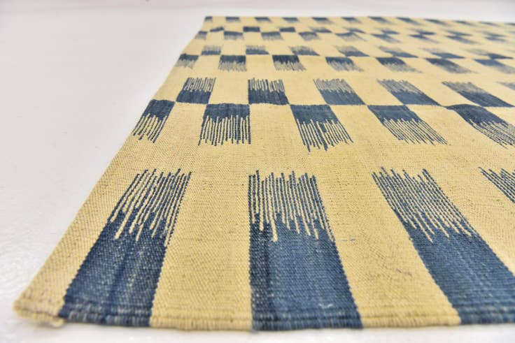 Detail image of 6' x 7' 10 Hand Woven Kilim Modern Wool Rug