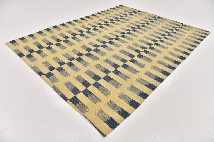 Detail image of 6' x 7' 8 Hand Woven Kilim Modern Wool Rug