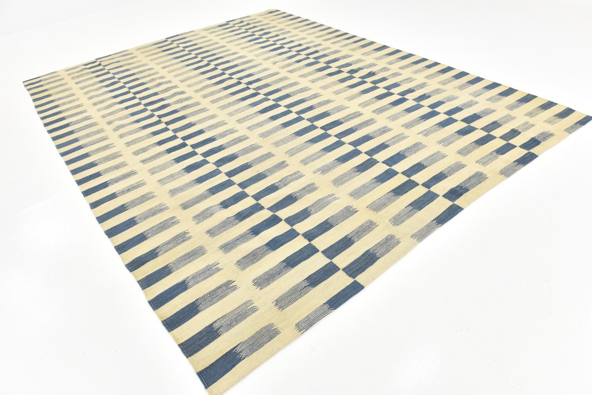 8' 4 x 11' Hand Woven Kilim Modern Wool Rug
