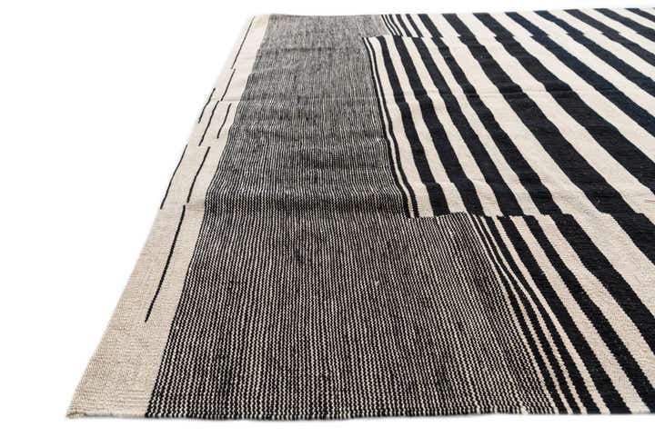 5' 7 x 7' 9 Hand Woven Kilim Modern Wool Rug