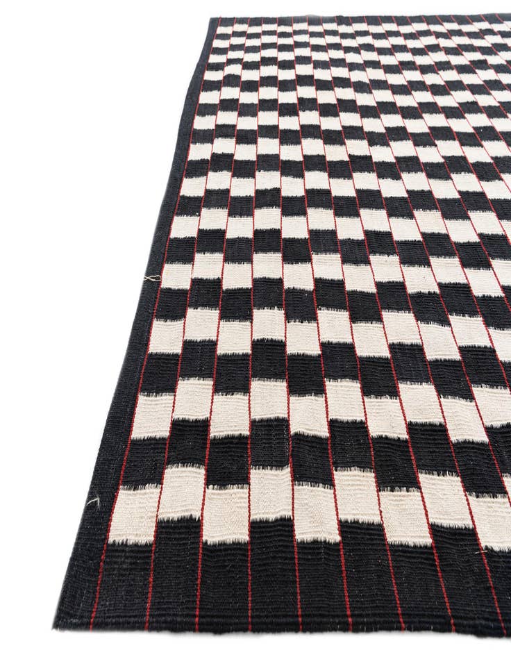 Detail image of 5' 9 x 7' 8  Hand Woven Kilim Modern Wool Rug