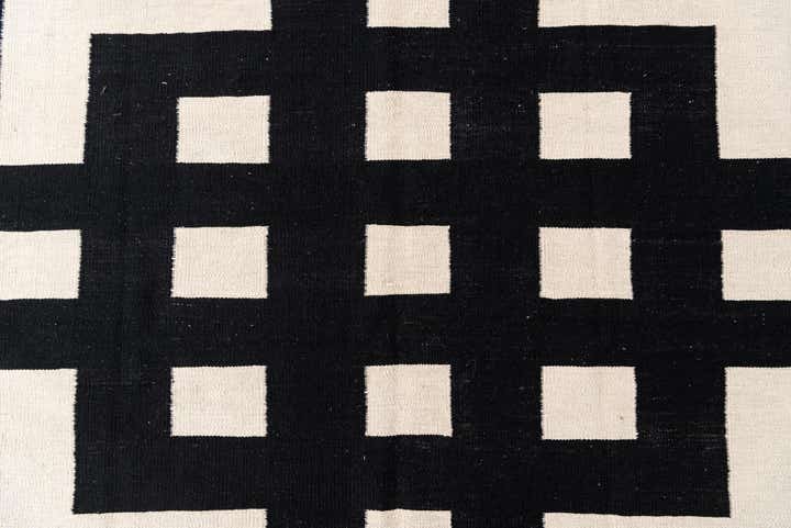 5' 9 x 7' 10 Hand Woven Kilim Modern Wool Rug