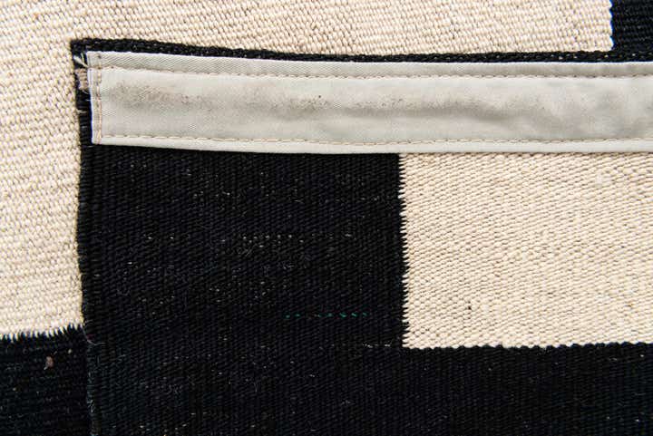 5' 9 x 7' 10 Hand Woven Kilim Modern Wool Rug