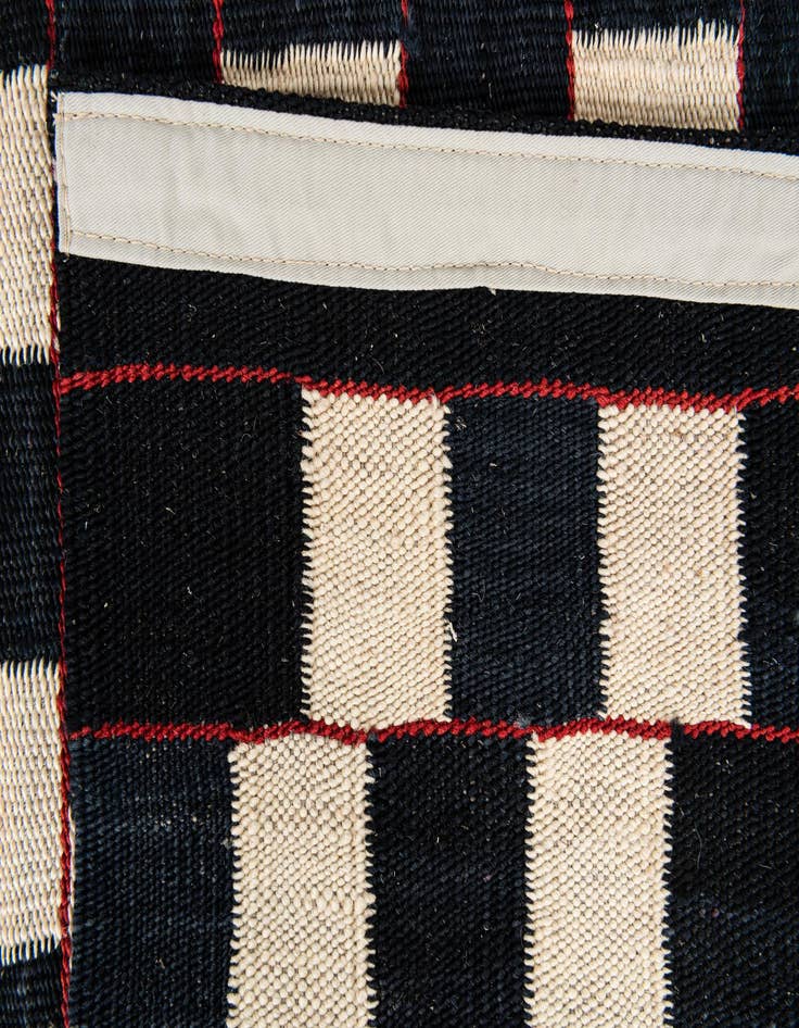 Detail image of 5' x 6' 3  Hand Woven Kilim Modern Wool Rug