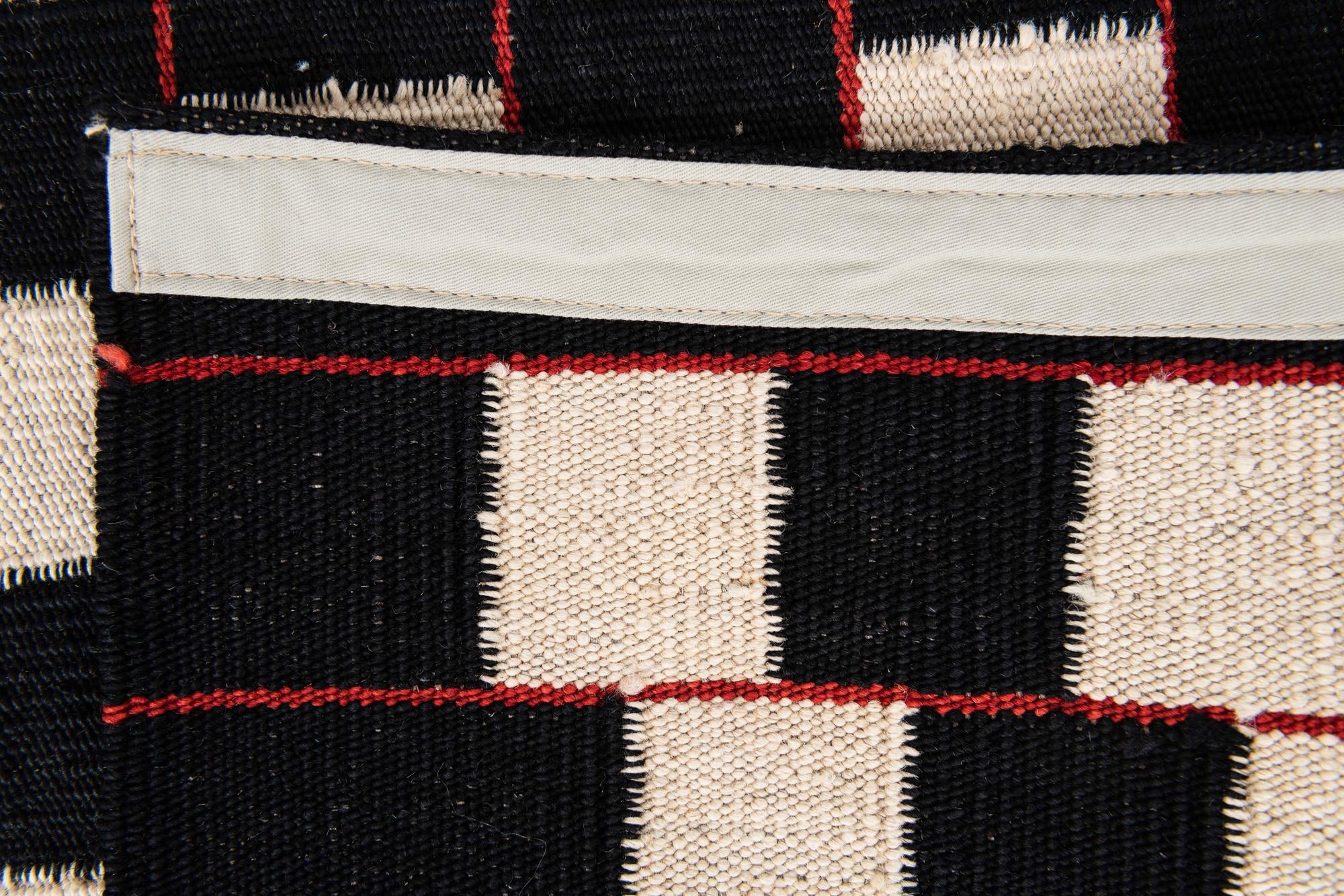5' x 6' 4 Hand Woven Kilim Modern Wool Rug
